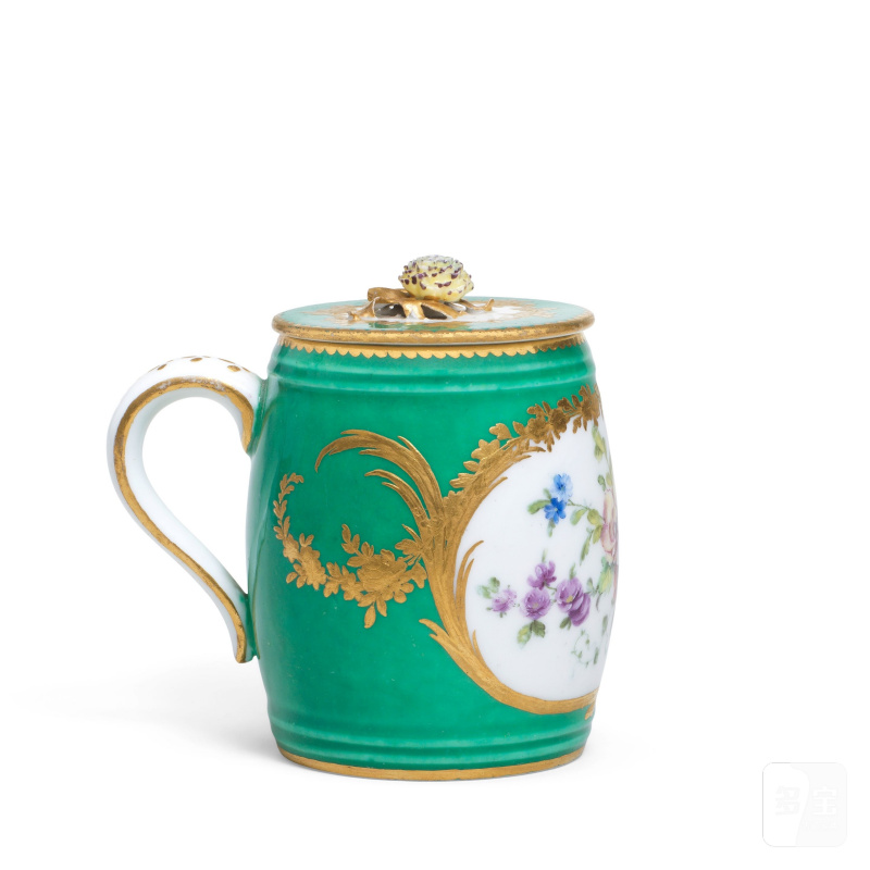 A Sèvres green-ground mustard pot and cover (moutardier ordinaire), dated 1763 - 图5